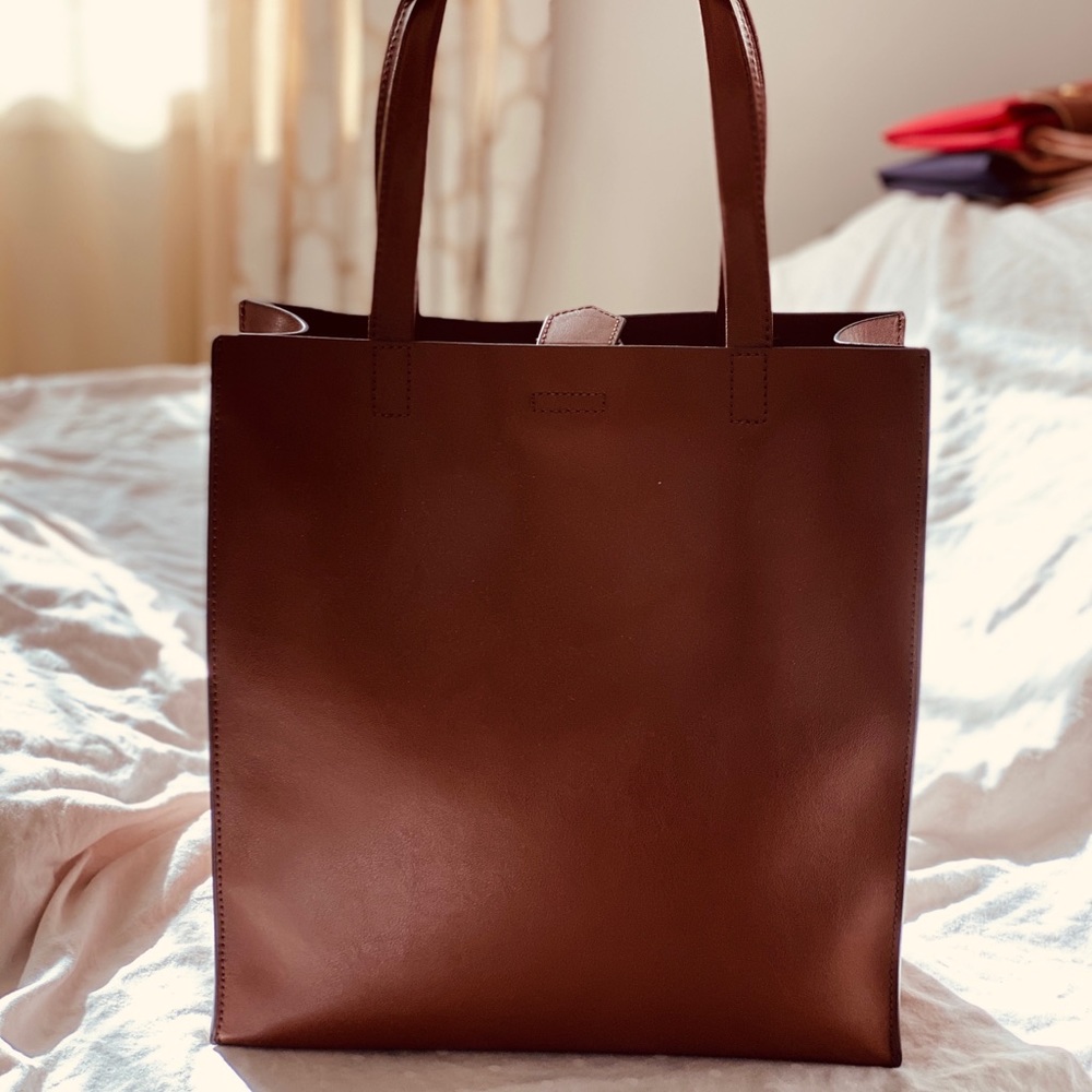Like New Banana Republic Structured Tote